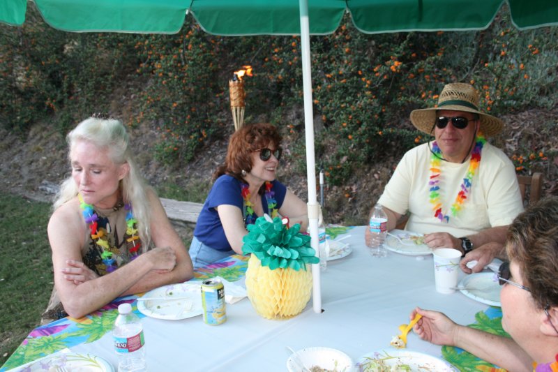 luaufundraiserforrideforkids11.jpg