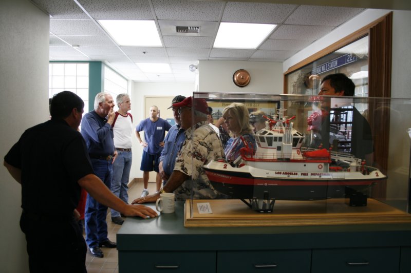 fireboatdemonstrationsanpedromaritimemuseumandlunch3.jpg