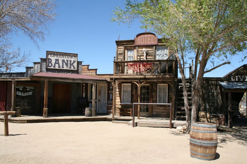 pioneertown10.jpg