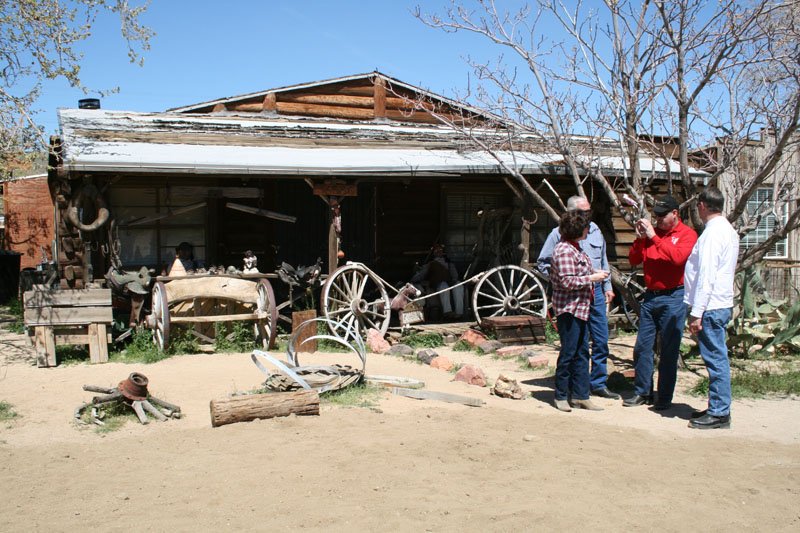 pioneertown12.jpg