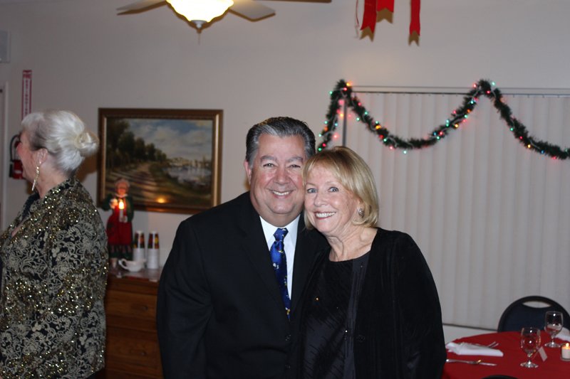 chapterholidayparty201210.jpg