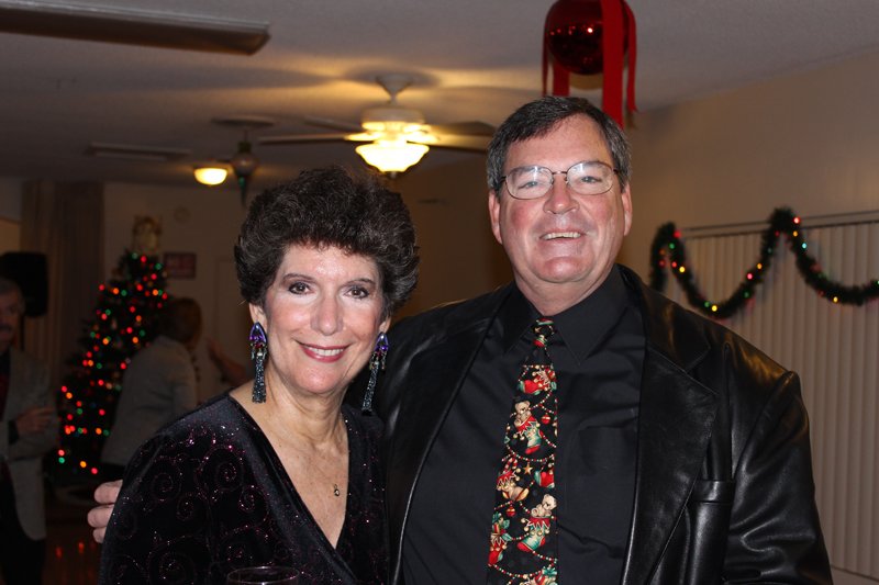 chapterholidayparty201216.jpg