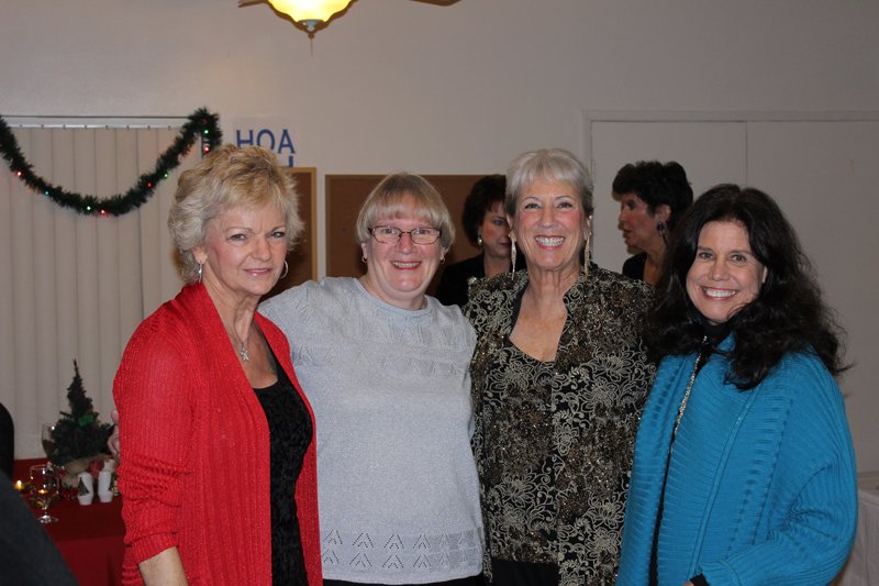 chapterholidayparty20124.jpg