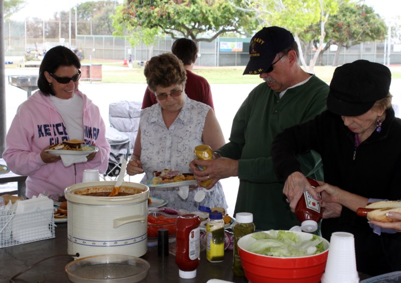 chapterpicnic20152.jpg