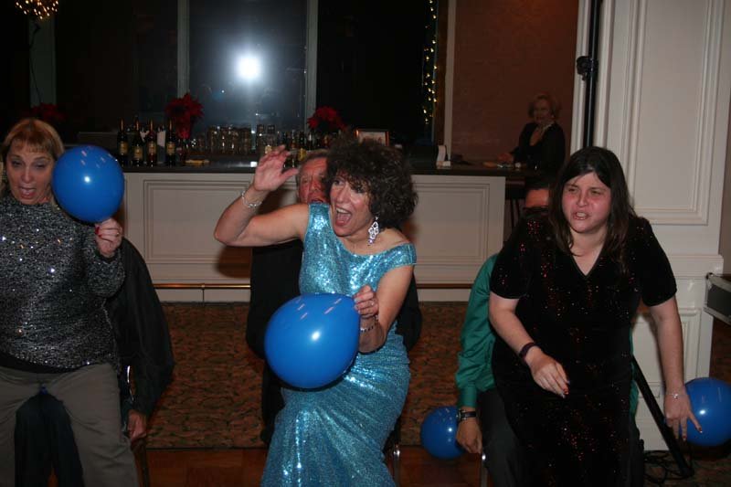 chapterholidayparty201673.jpg